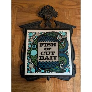 Vintage Cast Iron Trivet Fish Or Cut Bait   Made In Japan Tile MCM‎ Mid Century